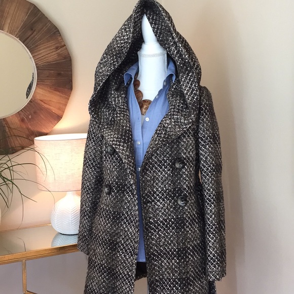 Classic tweed coat, NWOT! - Picture 2 of 6